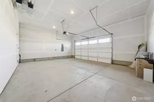 20810 149th St E, Bonney Lake, WA 98391 - Photo 25