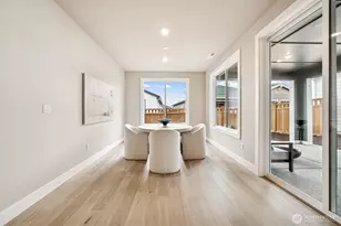 20806 149th St E, Bonney Lake, WA 98391 - Photo 19