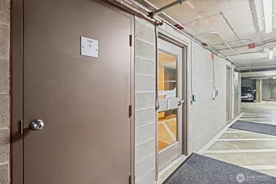 2929 1st Avenue #205, Seattle, WA 98121 - Photo 39