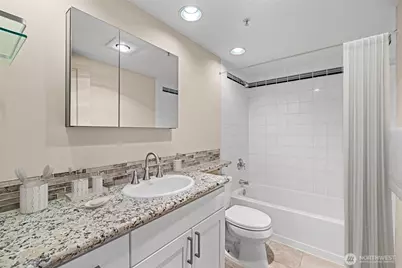 2929 1st Avenue #205, Seattle, WA 98121 - Photo 25