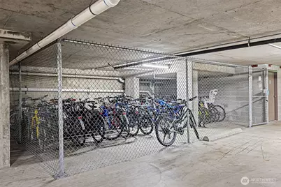 2929 1st Avenue #205, Seattle, WA 98121 - Photo 37