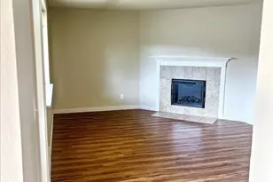 10018 Golden Given Rd E, Tacoma, WA 98445 - Photo 3