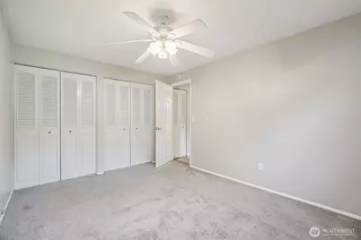 810 NE Pinebrook Avenue, Vancouver, WA 98684 - Photo 11