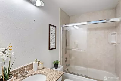 17714 160th Avenue SE, Renton, WA 98058 - Photo 19