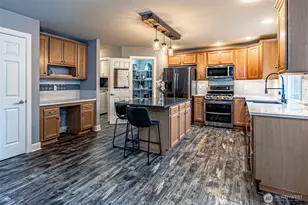 18313 102nd St Ct E, Bonney Lake, WA 98391 - Photo 15