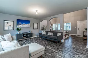 18313 102nd St Ct E, Bonney Lake, WA 98391 - Photo 11
