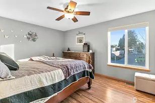 9915 SE 235th Pl, Kent, WA 98031 - Photo 17