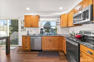 9915 SE 235th Pl, Kent, WA 98031 - Photo 31