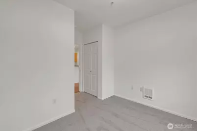 18 Dravus Street #207, Seattle, WA 98109 - Photo 19