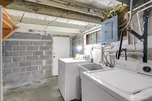 8442 24th Ave SW, Seattle, WA 98106 - Photo 19