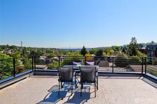 627 B W Emerson St, Seattle, WA 98119 - Photo 27