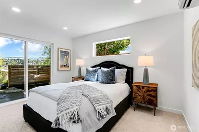 627 B W Emerson Street, Seattle, WA 98119 - Photo 19