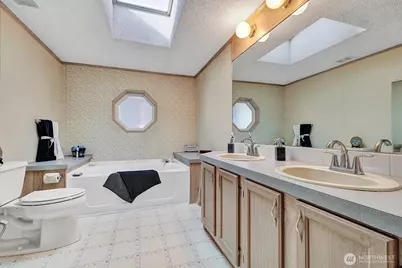 2611 S 288th Street #2, Federal Way, WA 98003 - Photo 9