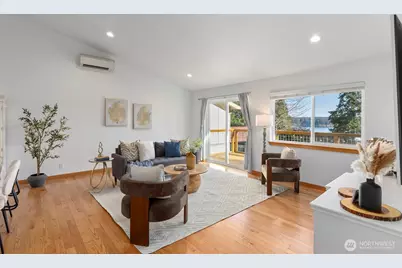 8498 Illahee Road NE, Bremerton, WA 98311 - Photo 9