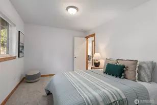 8498 Illahee Road NE, Bremerton, WA 98311 - Photo 27