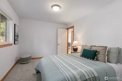 8498 Illahee Road NE, Bremerton, WA 98311 - Photo 25