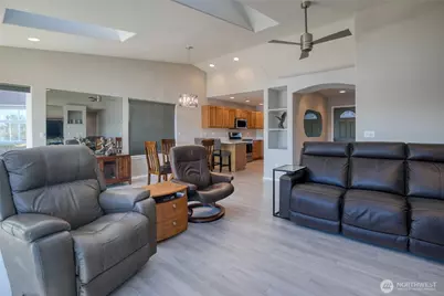 598 Mount Olympus Avenue SE, Ocean Shores, WA 98569 - Photo 11