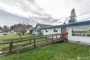 910 E 7th St, Port Angeles, WA 98362 - Photo 21