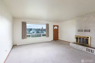 910 E 7th St, Port Angeles, WA 98362 - Photo 3