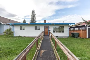 910 E 7th St, Port Angeles, WA 98362 - Photo 25