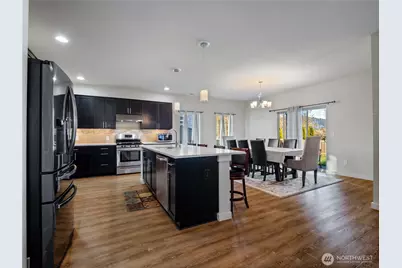 460 Partlon St, Buckley, WA 98321 - Photo 5