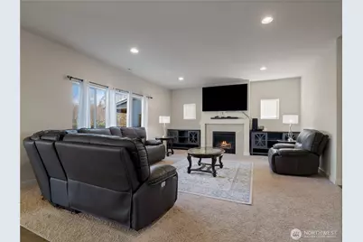 460 Partlon St, Buckley, WA 98321 - Photo 3