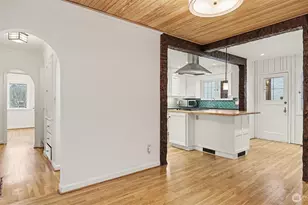 4335 NE 45th St, Seattle, WA 98105 - Photo 7