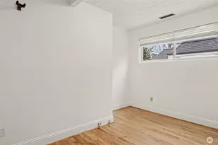 4335 NE 45th St, Seattle, WA 98105 - Photo 19