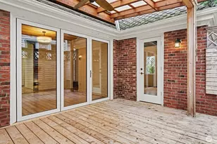 4335 NE 45th St, Seattle, WA 98105 - Photo 25