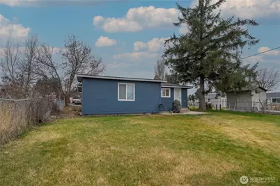 212 E 6th Avenue, Warden, WA 98857 - Photo 5