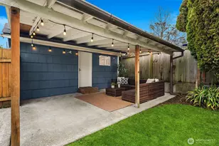 3433 38th Ave SW, Seattle, WA 98126 - Photo 17