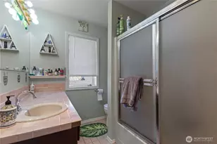 1471 Florence St, Enumclaw, WA 98022 - Photo 15