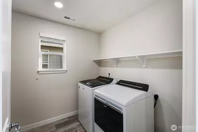 33305 Glacier Avenue SE, Black Diamond, WA 98010 - Photo 25