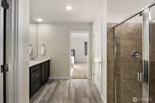 33305 Glacier Ave SE, Black Diamond, WA 98010 - Photo 17