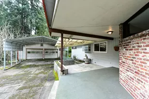16107 81st Pl NE, Kenmore, WA 98028 - Photo 3