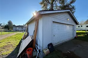 127 Cowlitz Dr, Kelso, WA 98626 - Photo 15