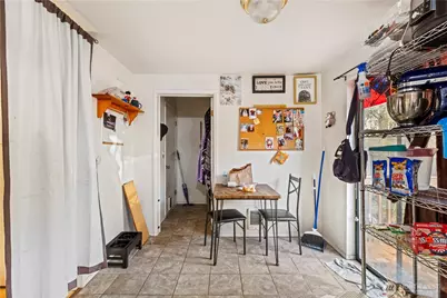 10425 Holly Drive, Everett, WA 98204 - Photo 5