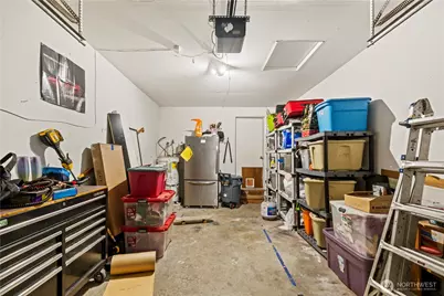 10425 Holly Drive, Everett, WA 98204 - Photo 17