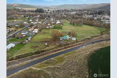 244 E Camp Road, Waitsburg, WA 99361 - Photo 37