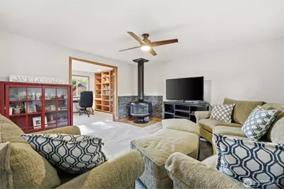 22534 SE 304th Place, Black Diamond, WA 98010 - Photo 23