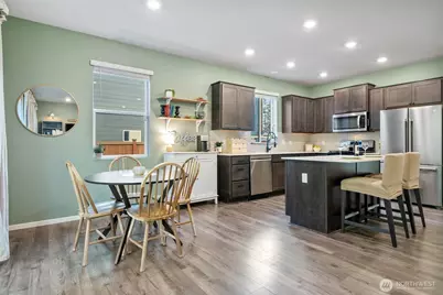 6588 Langley Avenue NE, Bremerton, WA 98311 - Photo 11