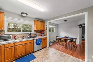 3514 Parker Ln, Bremerton, WA 98310 - Photo 11