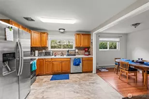 3514 Parker Ln, Bremerton, WA 98310 - Photo 11