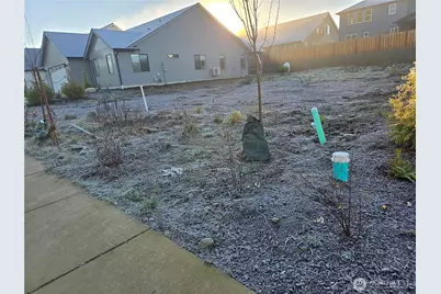 2833 Oleander Dr, Blaine, WA 98230 - Photo 3