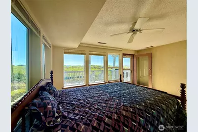 1301 Ocean Shores Boulevard SW #1, Ocean Shores, WA 98569 - Photo 9