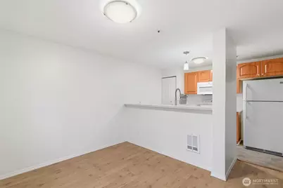 19230 Forest Park Drive NE #C110, Seattle, WA 98155 - Photo 13