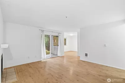 19230 Forest Park Drive NE #C110, Seattle, WA 98155 - Photo 7