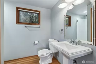 5221 Blvd Ext Rd SE, Olympia, WA 98501 - Photo 9