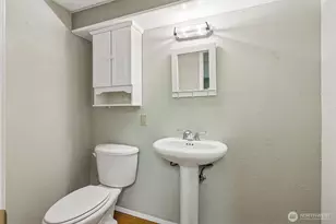 5221 Blvd Ext Rd SE, Olympia, WA 98501 - Photo 21