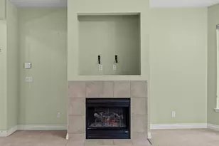 20028 15th Ave NE, Shoreline, WA 98155 - Photo 5